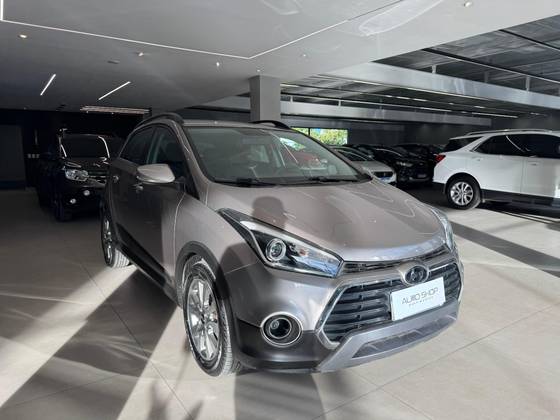 HYUNDAI HB20X 1.6 16V PREMIUM FLEX 4P AUTOMÁTICO